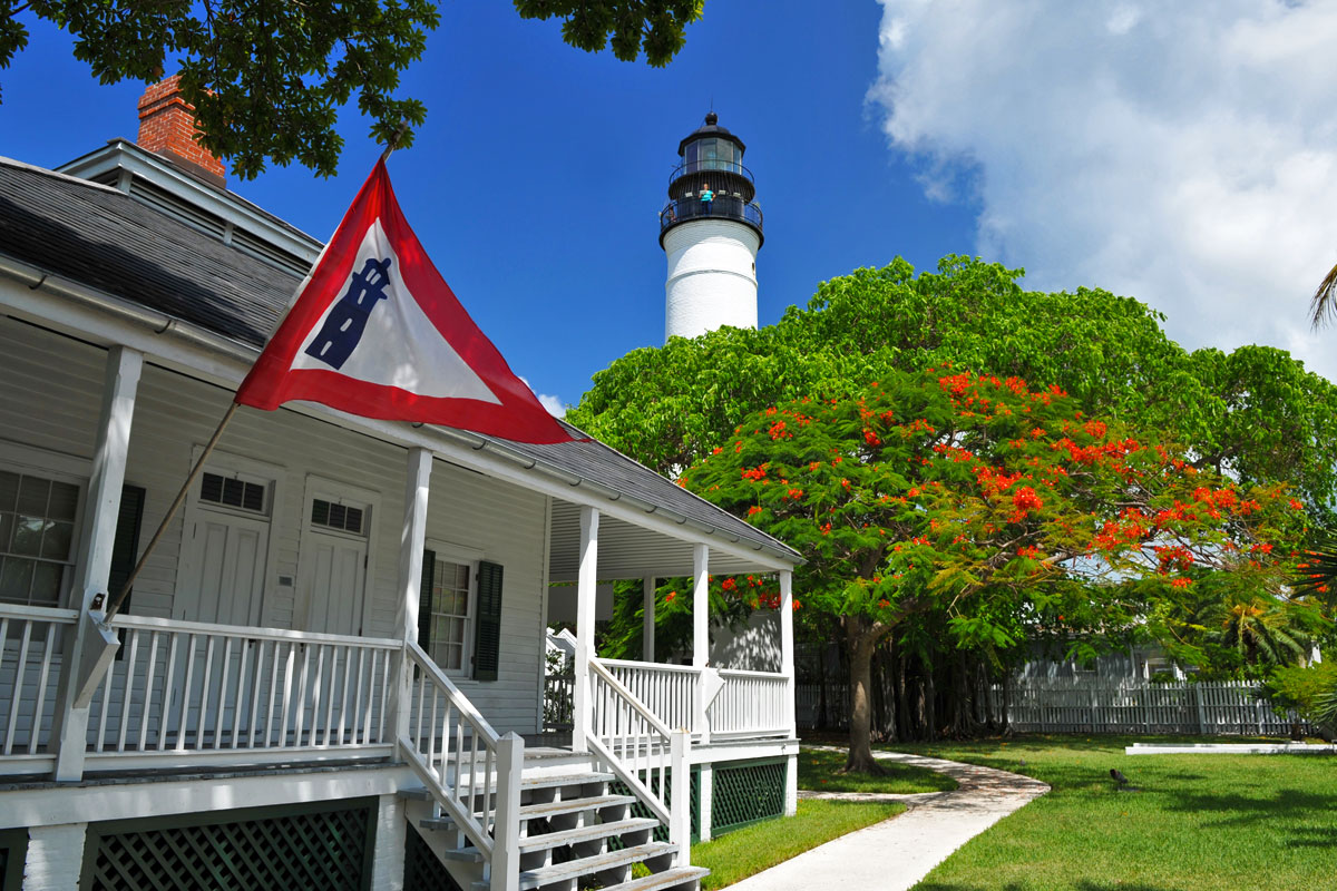 Old Town Trolley Tour Key West Discount Tickets